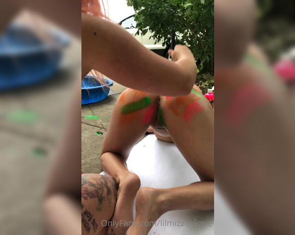 lilmizzunique aka Lilmizzunique OnlyFans - Today’s live Outdoor nude painting Day we made art!! Lol I won’t be mad if you skip through