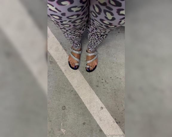 MyTopTierToes aka Mytoptiertoes OnlyFans - Thick Bitch in some Sandals