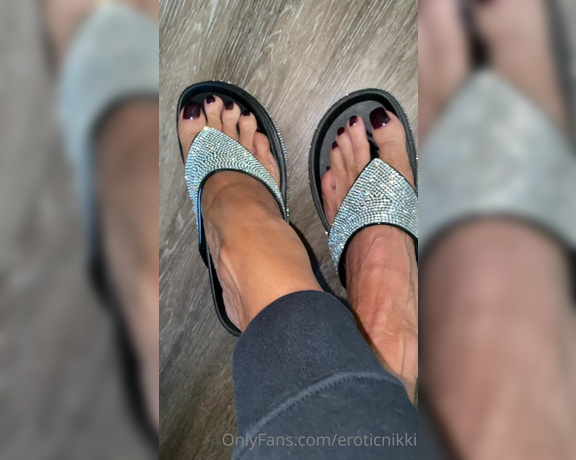 Nikki Ashton aka Eroticnikki OnlyFans - Hey lovers! I picked up some new blingy flip flops today Whatcha’ think