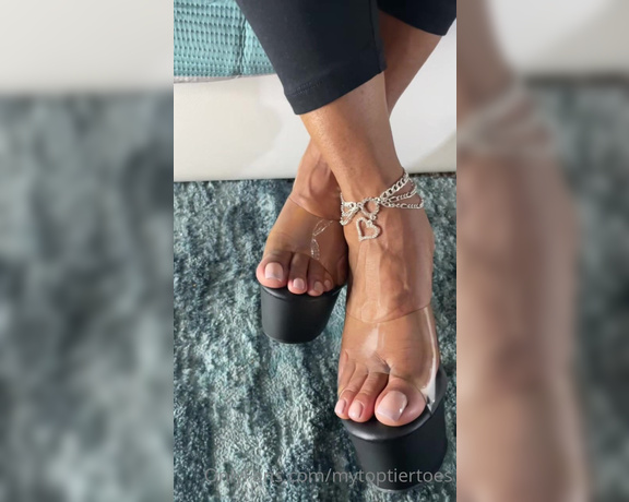 MyTopTierToes aka Mytoptiertoes OnlyFans - Worship my feet…Pleasers removal