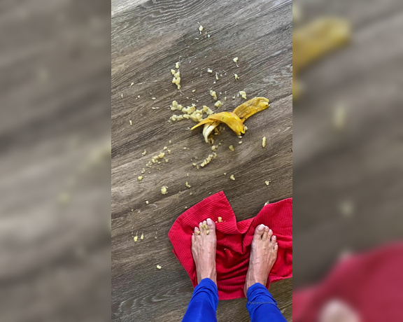 Nikki Ashton aka Eroticnikki OnlyFans - Scooting across the floor after squishing a banana with My feet! And yes I’ll be posting a video was