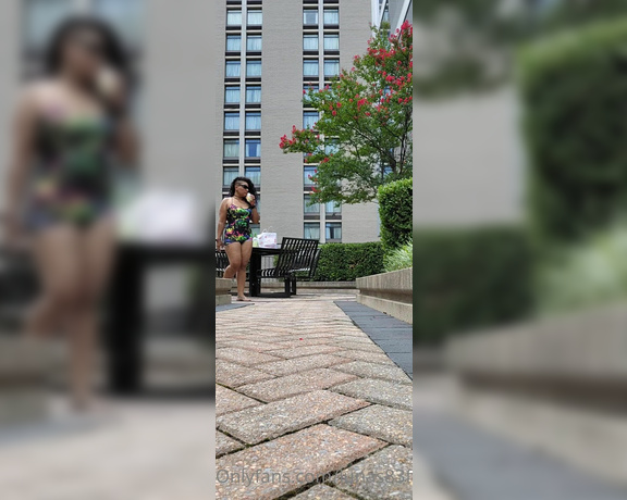 Selena aka Lunas83feet OnlyFans - Take a stroll with me n let my feet captive