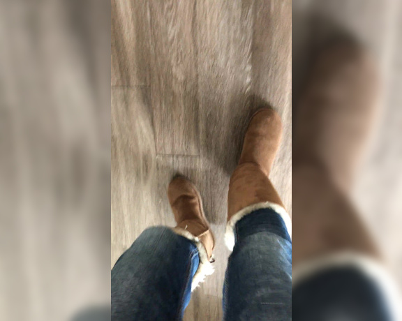 Nikki Ashton aka Eroticnikki OnlyFans - Would ya love to be snug as a bug in My ugg