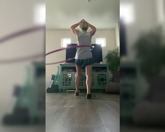 Nikki Ashton aka Eroticnikki OnlyFans - I got a hula hoop yesterday Woohoo! Now if y’all don’t want Me posting videos of some of My workout