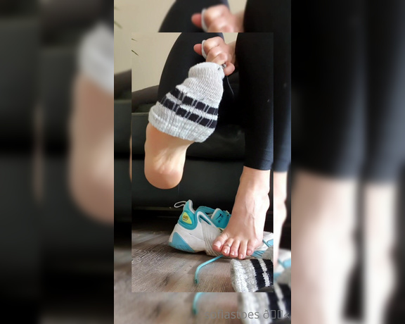 Sofiastoe aka Sofiastoes OnlyFans - After run small sock strip 8