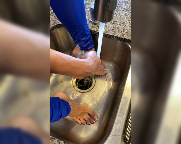 Nikki Ashton aka Eroticnikki OnlyFans - I bet you would have loved to give My feet a good tongue bath instead and prolly something else!