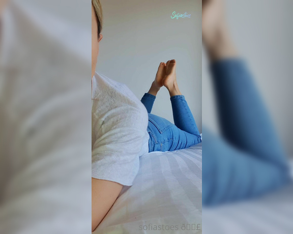 Sofiastoe aka Sofiastoes OnlyFans - Morning Breakfast in bed