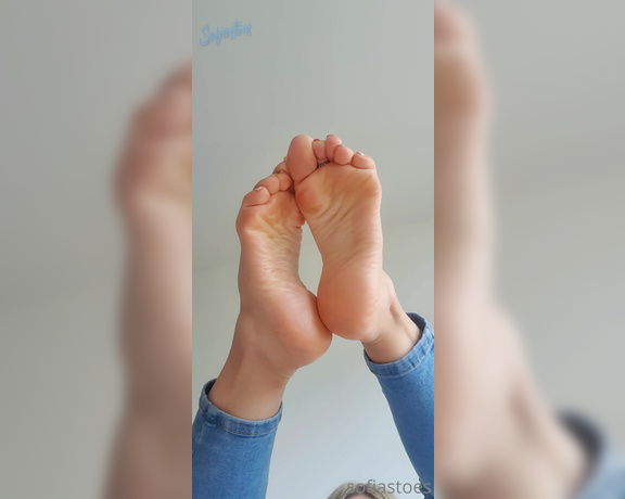 Sofiastoe aka Sofiastoes OnlyFans - Good morning,soles before coffee