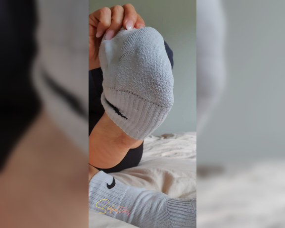 Sofiastoe aka Sofiastoes OnlyFans - Wanna sniff You are my roommate and we just came back from the gym I havent done sock removal