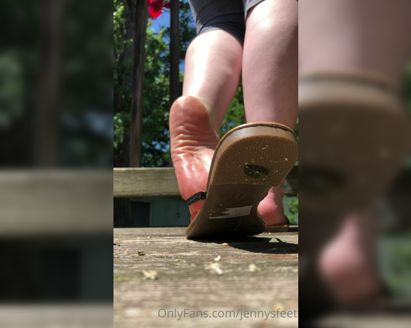 Jennysfeetelysium aka Jennysfeet OnlyFans - New flip flops and anklets