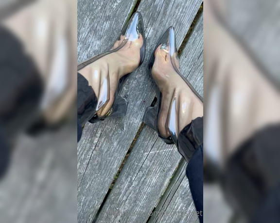 Jennysfeetelysium aka Jennysfeet OnlyFans - I feel a steamy joi cumming on…