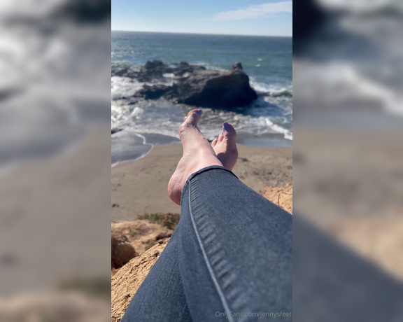 Jennysfeetelysium aka Jennysfeet OnlyFans - Listen to those waves crash against the rocks sometimes you just gotta get away from it all and