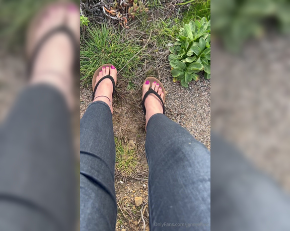 Jennysfeetelysium aka Jennysfeet OnlyFans - Beautiful day by the ocean