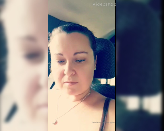 Karaspiggies aka Karaspiggies OnlyFans - I love being naughty in my car at public places Watch me cum in my car on the next video