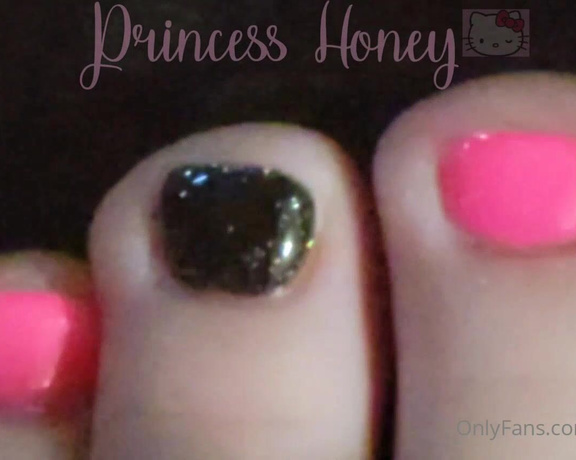 Princess  Honey aka Honeysmoney OnlyFans - Magical