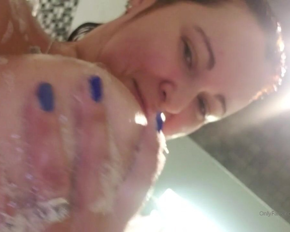 Karaspiggies aka Karaspiggies OnlyFans - More soapy and bubbly titty Tuesday in the shower at the gym