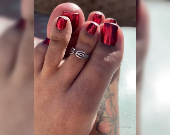 TanFeets aka Tanfeets OnlyFans - Some close up clips of my new red chrome Valentine’s Day pedi… and a clip of me squirting in 90 se 4