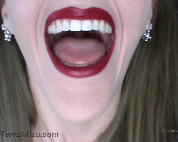 TerraMizu aka Terramizu OnlyFans - Want to see inside my #MOUTH Heres one of my many #MOUTHFETISH videos!