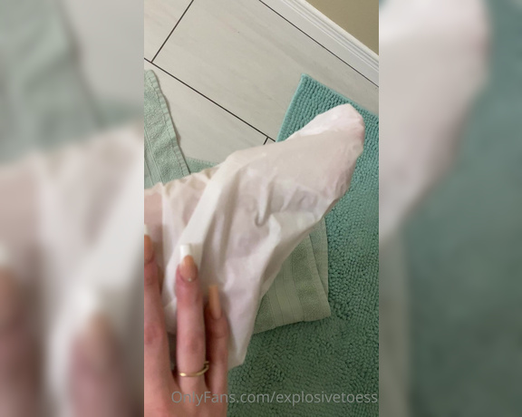 Explosivetoes aka Explosivetoess OnlyFans - Removing the creepy foot masks looks like cum 2