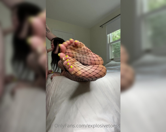 Explosivetoes aka Explosivetoess OnlyFans - Fishnet Sole Focused Extreme FaceFuck Cum on Soles Finish