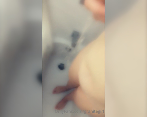 Shawna aka Granitegirl OnlyFans - Shower boob play