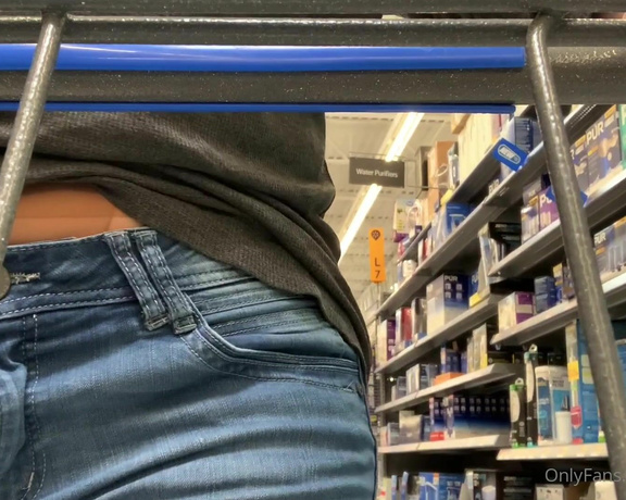 Shawna aka Granitegirl OnlyFans - Out shopping