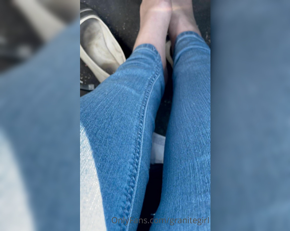 Shawna aka Granitegirl OnlyFans - Almost 4 minutes of pantyhose feet in the car Sorry, I need to paint my nails I’ll be a good girl