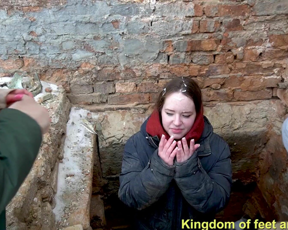 (Сlips4sale) - Kingdom of Feet and Slaves - Ariel's Outdoor Humiliating Tasks