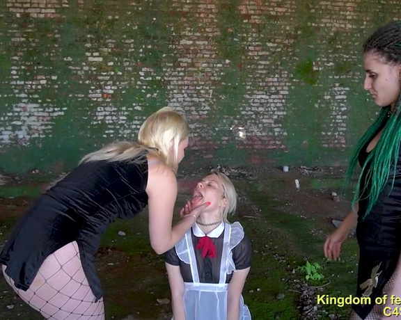 (Сlips4sale) - Kingdom of Feet and Slaves - This bitch is worthy only of spitting and dirt