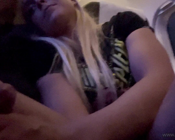 Siswet the Butt Princess aka Siswet19 OnlyFans - Stroking dick in a airplane be aware that they can ban you from flying if they see you and you get