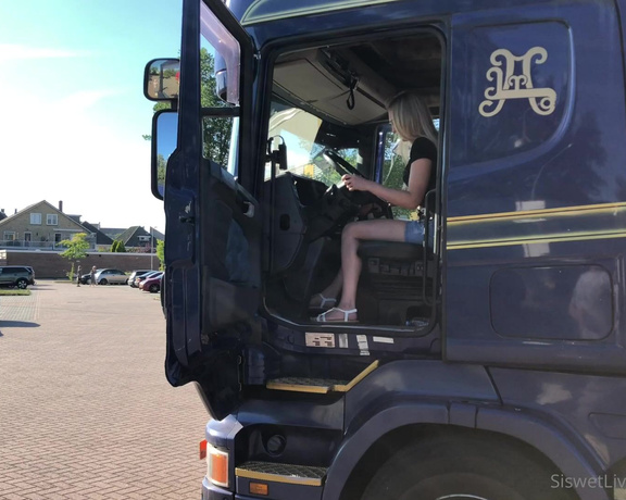 Siswet the Butt Princess aka Siswet19 OnlyFans - At my other work, in my Scania truck 1